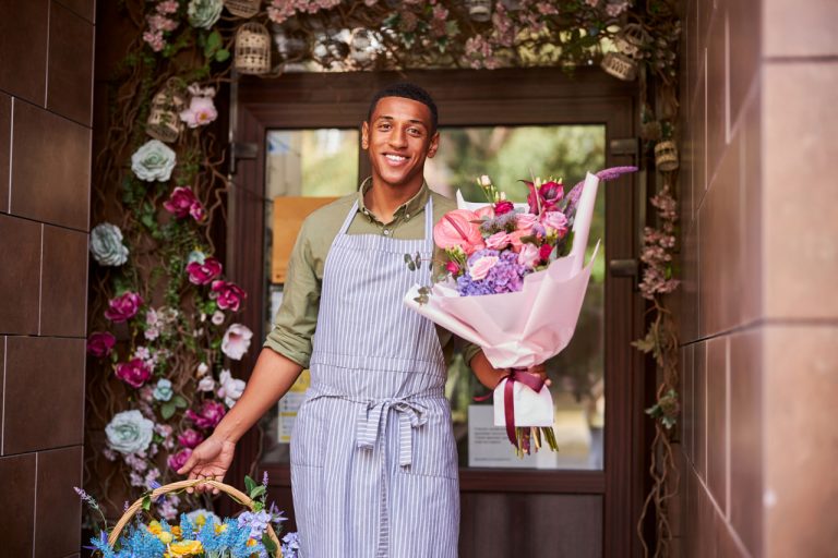 Seasonal Wedding Flower Trends: Choosing Blooms for Every Time of Year